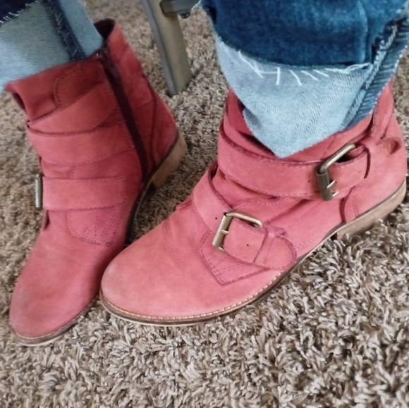Steve Madden Territory burgundy nubuck booties 6 - Picture 5 of 8